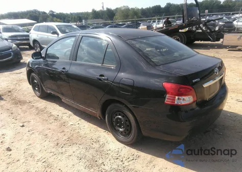 2010 Toyota Yaris z USA, uszkodzony, nr VIN JTDBT4K35A1379460